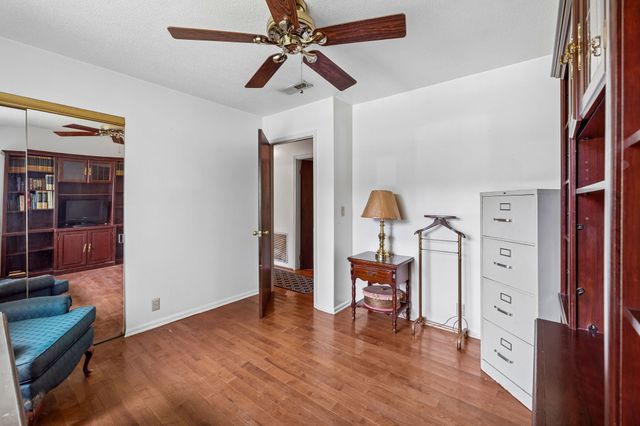 6933 Barter Dr, Harrison, TN 37341