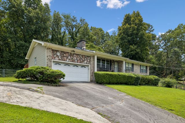 6933 Barter Dr, Harrison, TN 37341
