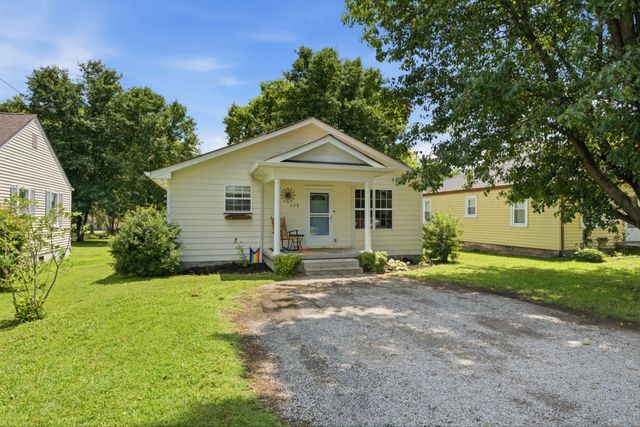 208 East Ave, Goodlettsville, TN 37072