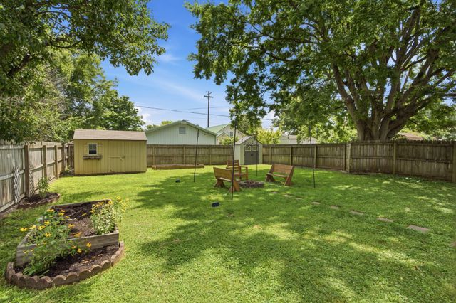 208 East Ave, Goodlettsville, TN 37072