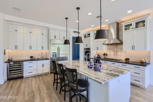 3427 N 42ND Place, Phoenix, AZ 85018