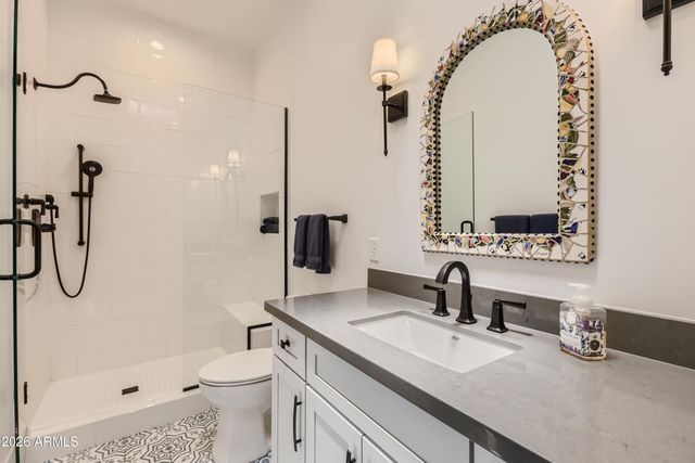 3427 N 42ND Place, Phoenix, AZ 85018