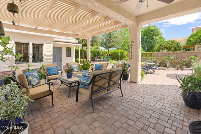3427 N 42ND Place, Phoenix, AZ 85018