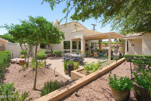 3427 N 42ND Place, Phoenix, AZ 85018