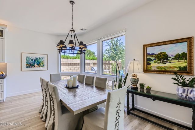 3427 N 42ND Place, Phoenix, AZ 85018