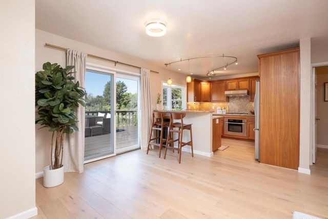 716 Newport Circle, Redwood City, CA 94065