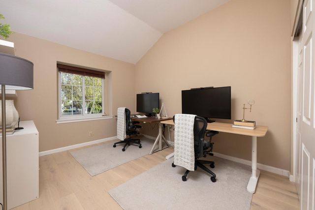 716 Newport Circle, Redwood City, CA 94065