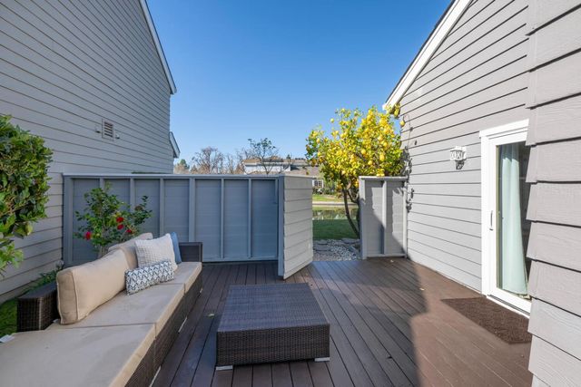 716 Newport Circle, Redwood City, CA 94065