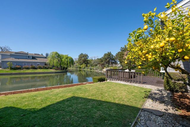 716 Newport Circle, Redwood City, CA 94065