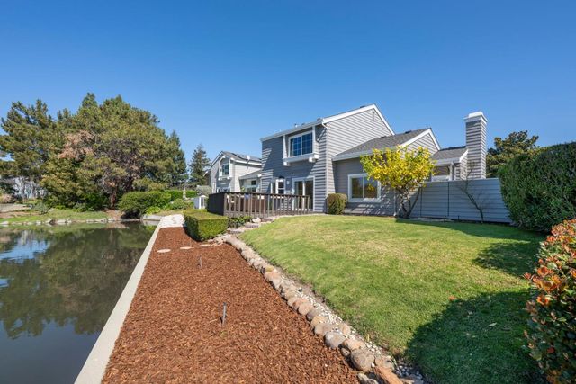 716 Newport Circle, Redwood City, CA 94065