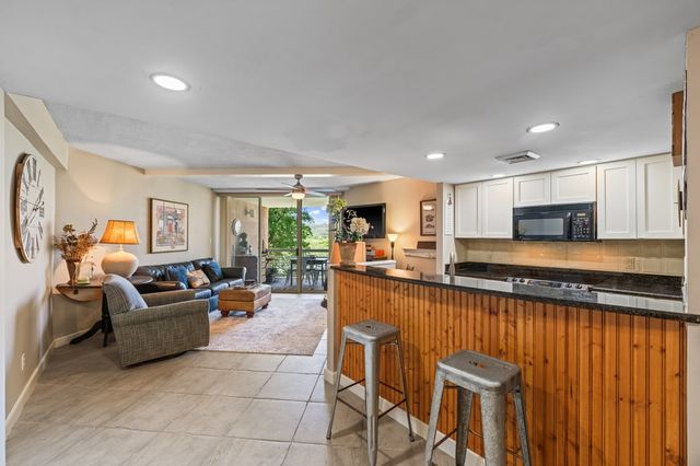 1000 Guadalupe St, Kerrville, TX 78028