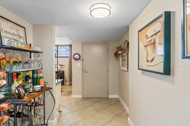 1000 Guadalupe St, Kerrville, TX 78028