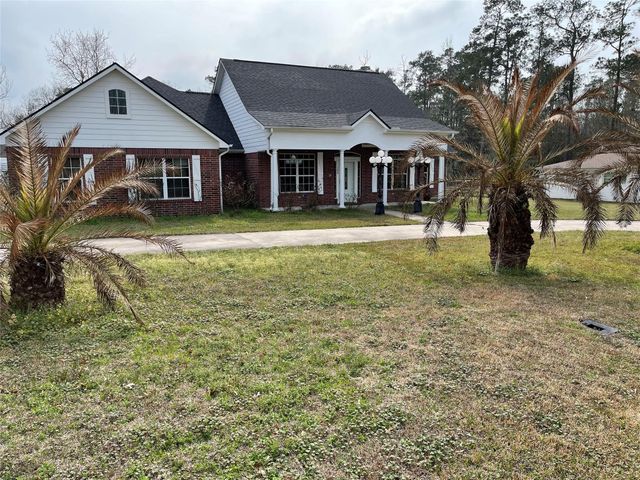 104 Woodward Lane, Silsbee, TX 77656