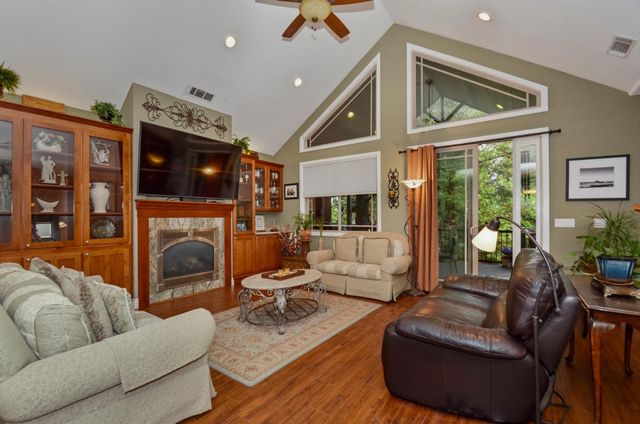 16890 Fairview Ct, Pioneer, CA 95666