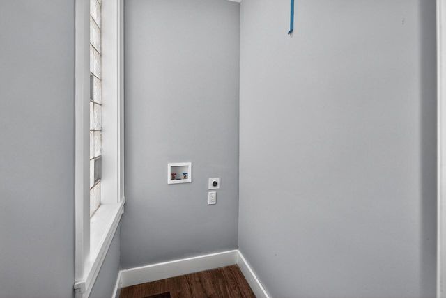 2356 N 1st STREET, Milwaukee, WI 53212