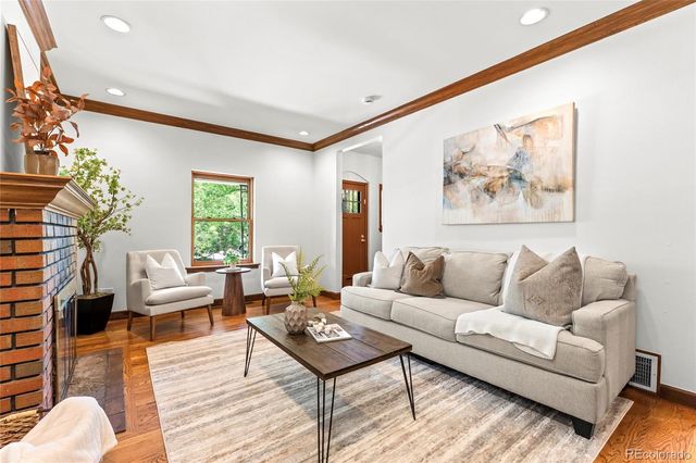 458 S Downing Street, Denver, CO 80209