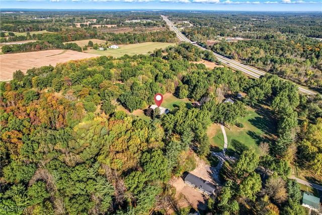 9112 New Road, North Jackson, OH 44451