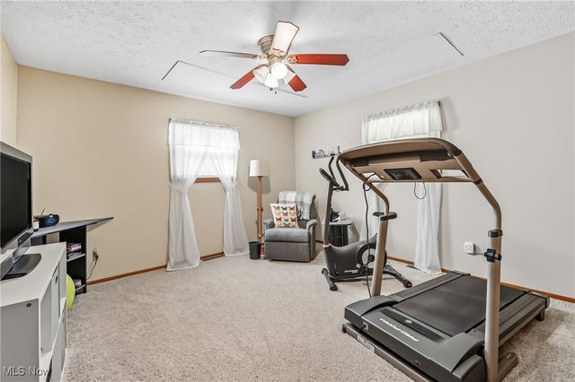 9112 New Road, North Jackson, OH 44451