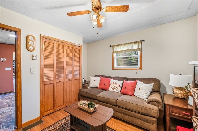 9112 New Road, North Jackson, OH 44451