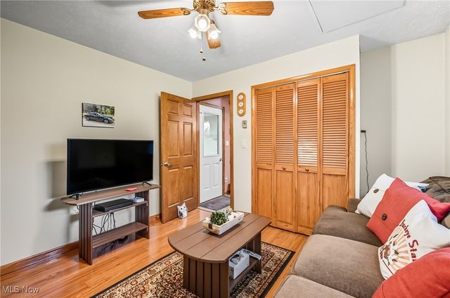 9112 New Road, North Jackson, OH 44451