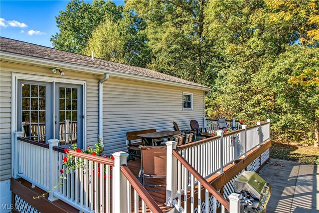 9112 New Road, North Jackson, OH 44451