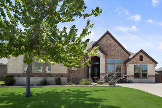5021 Chisholm View Drive, Fort Worth, TX 76123