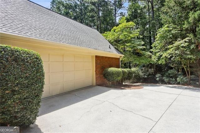 527 N Saint Marys Lane NW, Marietta, GA 30064