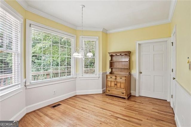 527 N Saint Marys Lane NW, Marietta, GA 30064