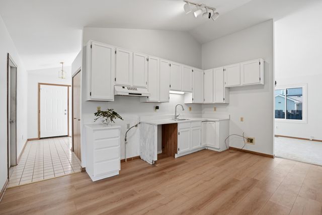 7617 Starling Drive, Schererville, IN 46375