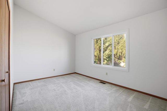 7617 Starling Drive, Schererville, IN 46375