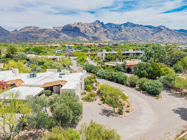 2600 E Skyline Dr Unit 17, Tucson, AZ 85718