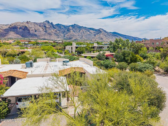 2600 E Skyline Dr Unit 17, Tucson, AZ 85718