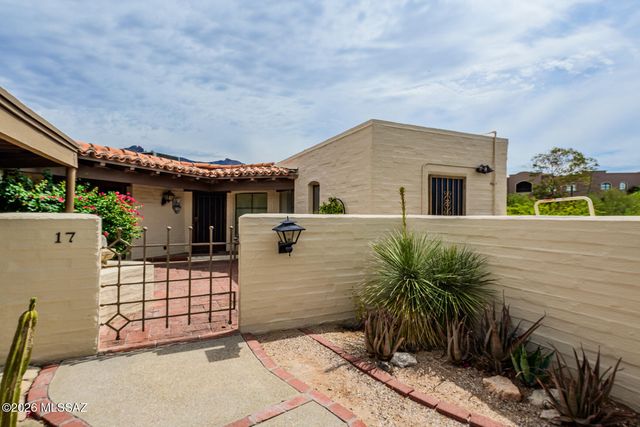 2600 E Skyline Dr Unit 17, Tucson, AZ 85718