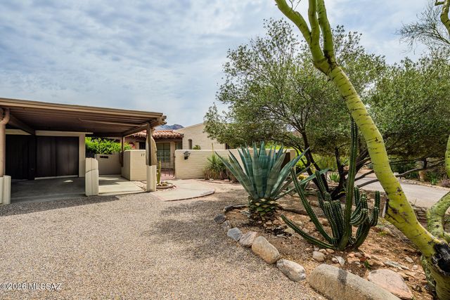 2600 E Skyline Dr Unit 17, Tucson, AZ 85718