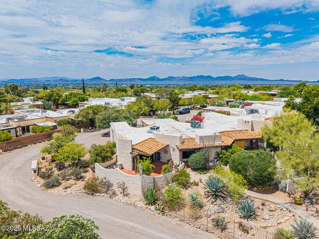 2600 E Skyline Dr Unit 17, Tucson, AZ 85718