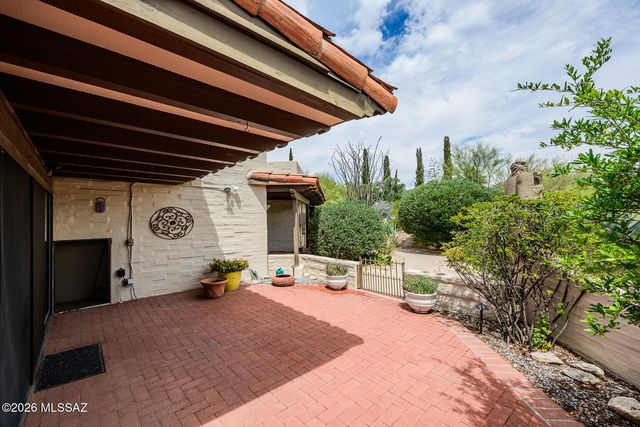 2600 E Skyline Dr Unit 17, Tucson, AZ 85718