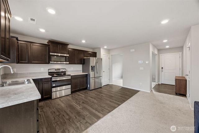 10735 183rd Street E, Puyallup, WA 98374