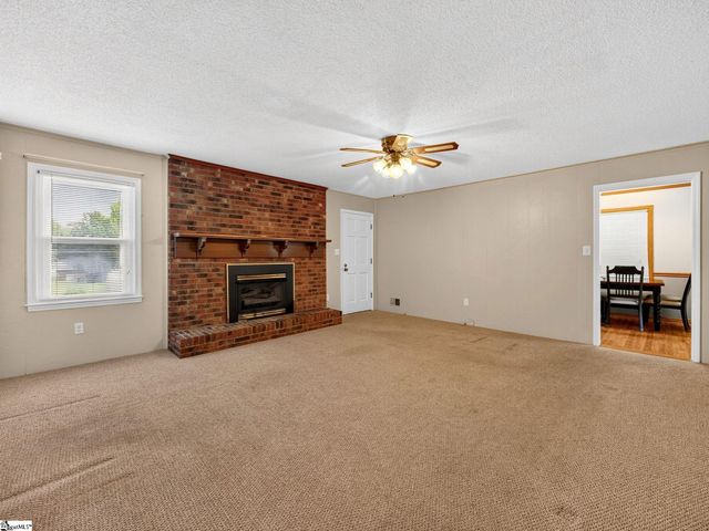 4067 Anderson Mill Road, Spartanburg, SC 29301