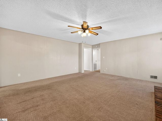4067 Anderson Mill Road, Spartanburg, SC 29301