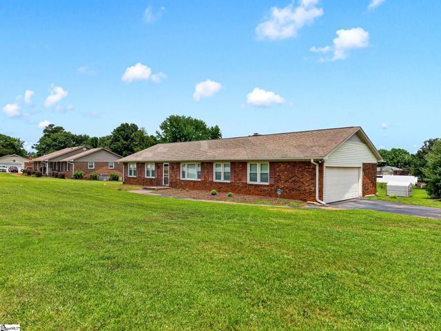 4067 Anderson Mill Road, Spartanburg, SC 29301