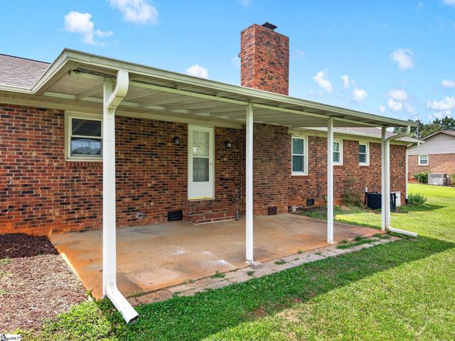 4067 Anderson Mill Road, Spartanburg, SC 29301