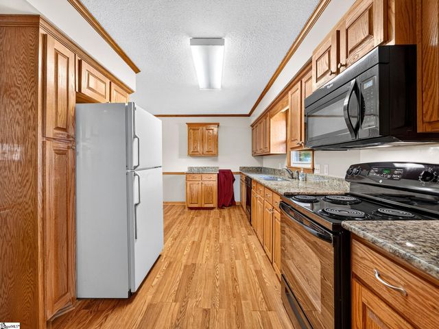 4067 Anderson Mill Road, Spartanburg, SC 29301