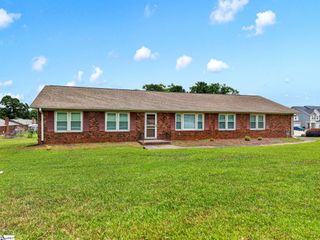 4067 Anderson Mill Road, Spartanburg, SC 29301