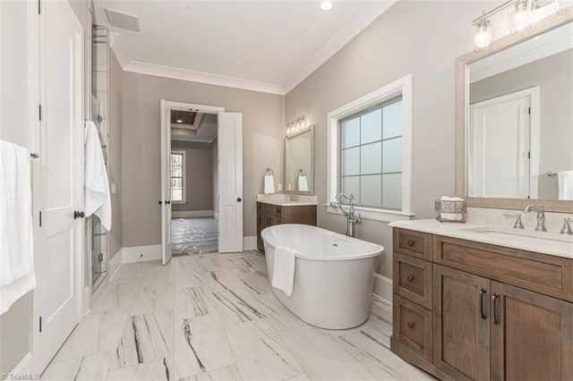 7636 Braelands Drive, Summerfield, NC 27358