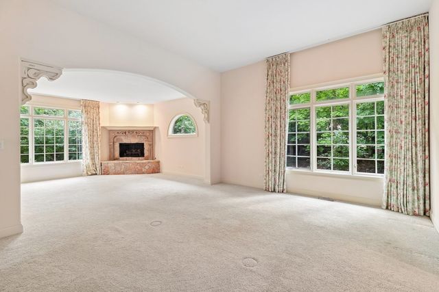 20102 Oakwood Drive, Mokena, IL 60448