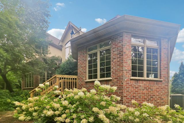 20102 Oakwood Drive, Mokena, IL 60448