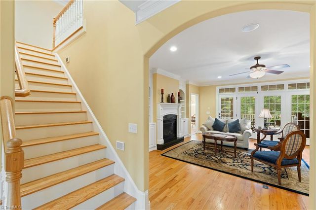 7572 Haw Meadows Drive, Kernersville, NC 27284