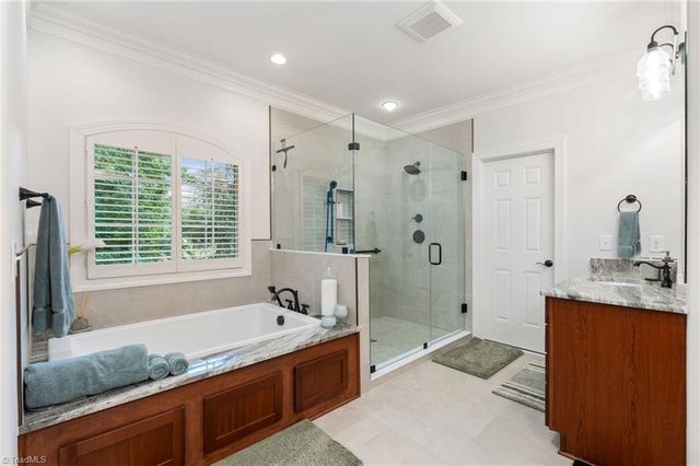 7572 Haw Meadows Drive, Kernersville, NC 27284