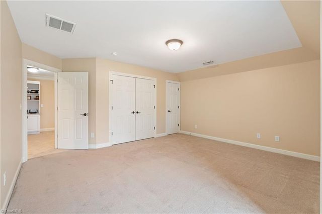 7572 Haw Meadows Drive, Kernersville, NC 27284
