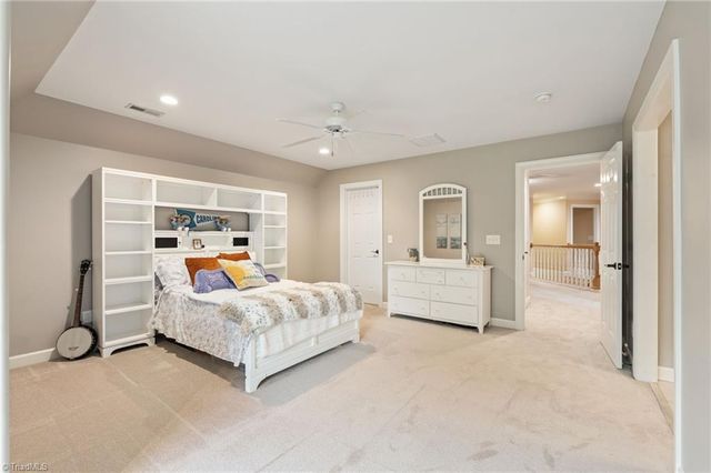 7572 Haw Meadows Drive, Kernersville, NC 27284
